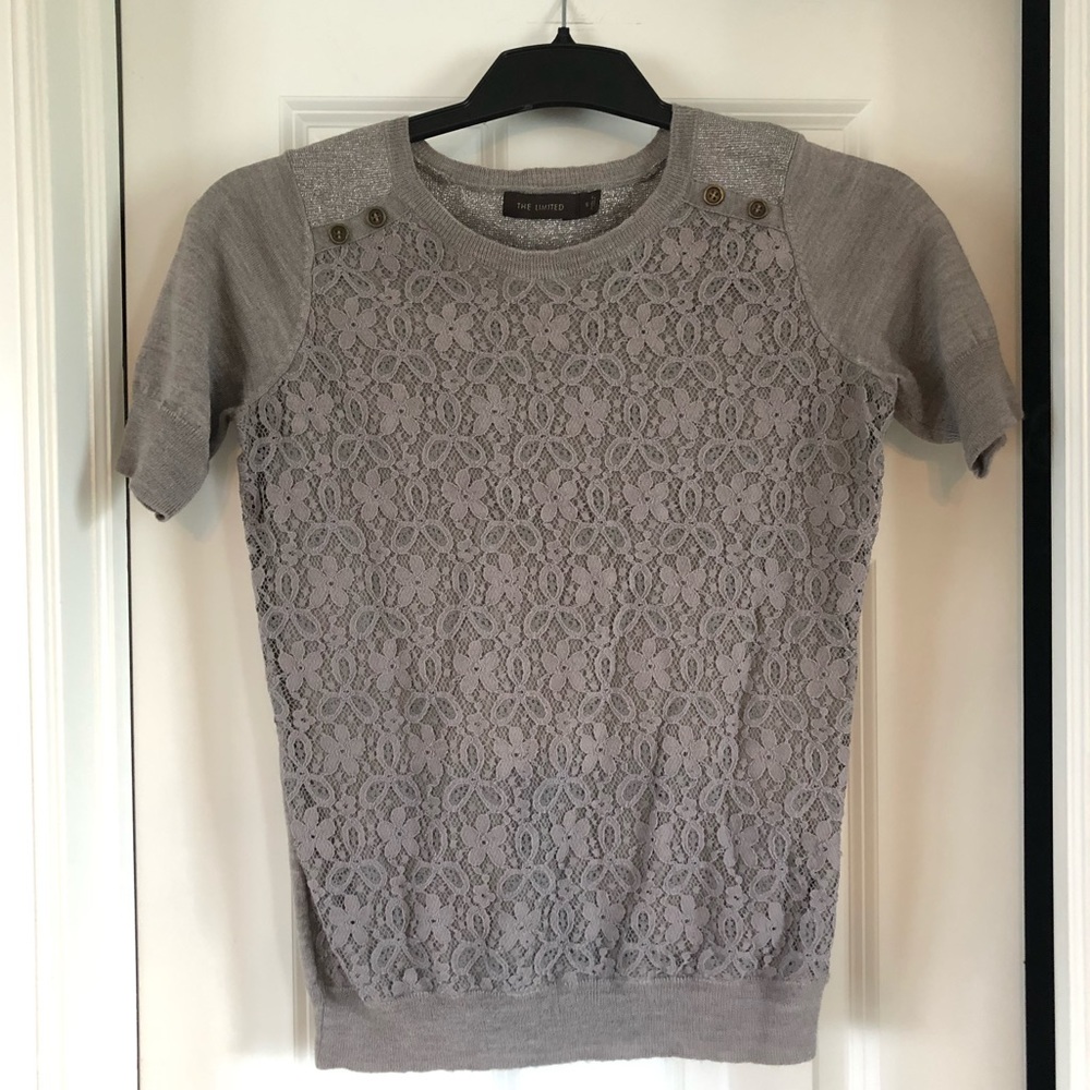 Lightweight gray sweater